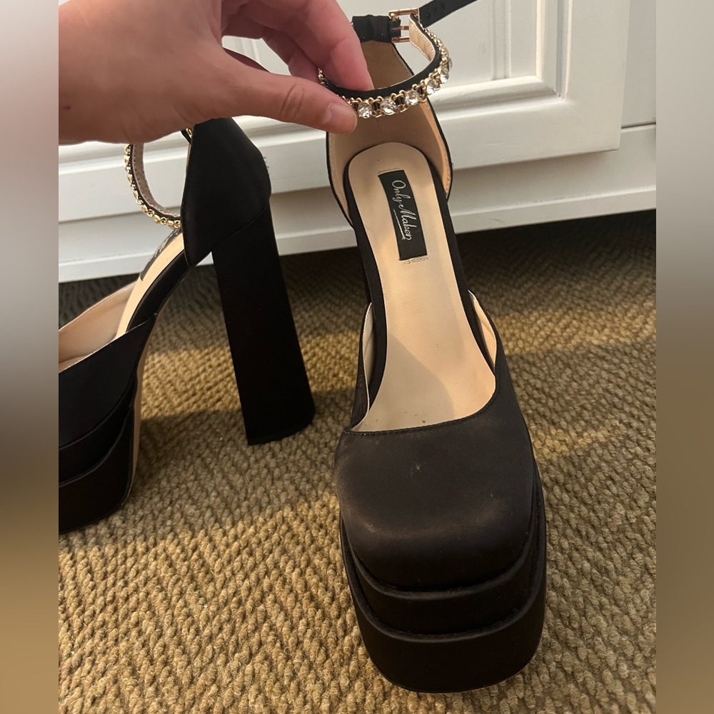 Platform heels